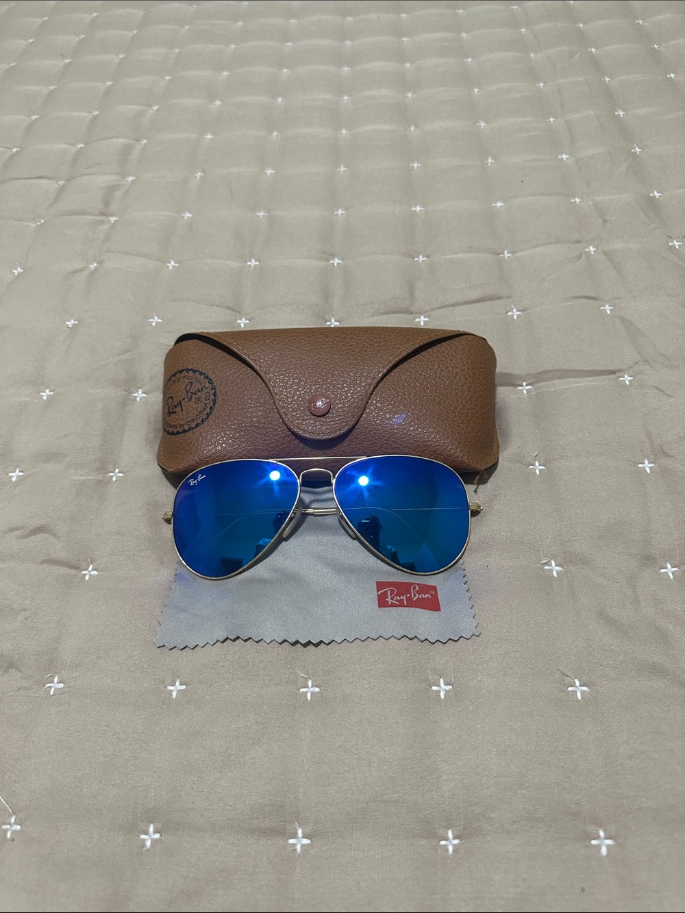 Ray-Ban Aviator Sunglasses with Blue Lenses and Silver Frame